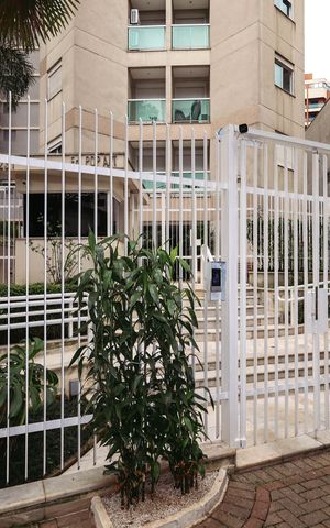 Apartamento para alugar com 58m², 2 quartos e 2 vagasFachada