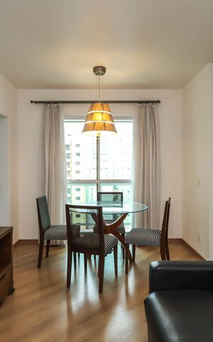 Apartamento para alugar com 58m², 2 quartos e 2 vagasSala