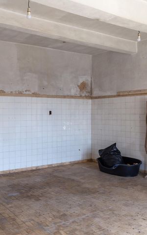 Casa à venda com 105m², 3 quartos e 2 vagasGaragem