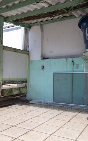 Casa à venda com 105m², 3 quartos e 2 vagasTerraço