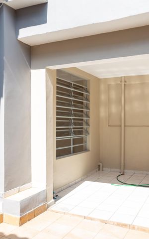 Casa à venda com 105m², 3 quartos e 2 vagasÁrea de Serviço - Casa 2