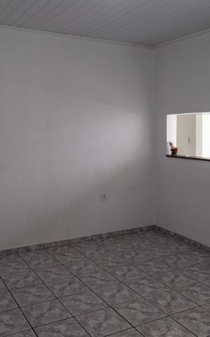 Casa à venda com 105m², 3 quartos e 2 vagasSala