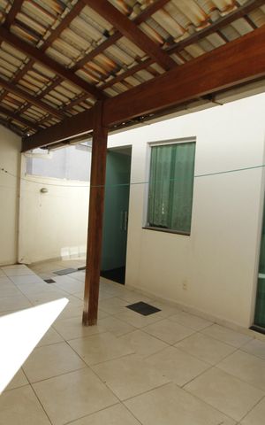 Casa à venda com 166m², 4 quartos e 4 vagasVaranda da Sala