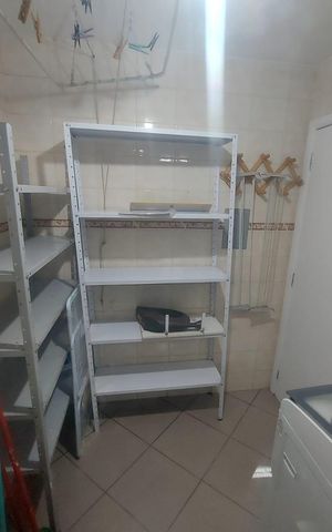Casa à venda com 128m², 2 quartos e 1 vaga Casa à venda com 128m², 2 quartos e 1 vagaÁrea de Serviço