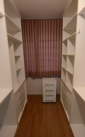 Casa à venda com 128m², 2 quartos e 1 vaga Casa à venda com 128m², 2 quartos e 1 vagaCloset