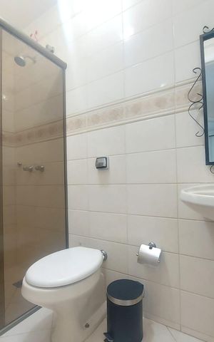 Casa à venda com 128m², 2 quartos e 1 vaga Casa à venda com 128m², 2 quartos e 1 vagaBanheiro Social 2
