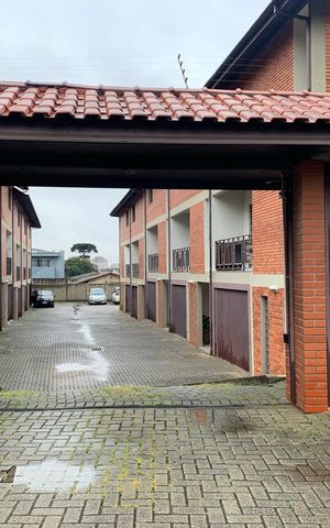 Casa à venda com 128m², 2 quartos e 1 vaga Casa à venda com 128m², 2 quartos e 1 vagaFachada do Condomínio