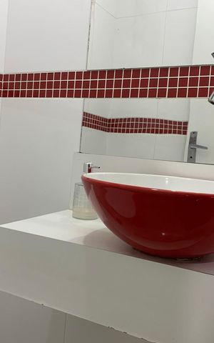 Casa à venda com 128m², 2 quartos e 1 vaga Casa à venda com 128m², 2 quartos e 1 vagaLavabo