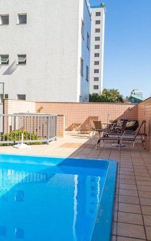 Apartamento à venda com 90m², 2 quartos e 2 vagasÁrea comum - Piscina