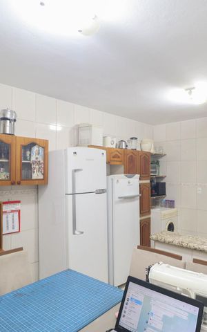 Casa à venda com 135m², 3 quartos e 2 vagas Casa à venda com 135m², 3 quartos e 2 vagasCozinha