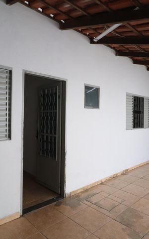 Casa para alugar com 60m², 2 quartos e 1 vagaVaranda