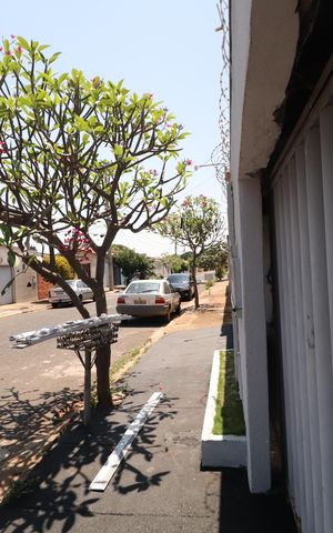 Casa para alugar com 60m², 2 quartos e 1 vagaPlaquinha