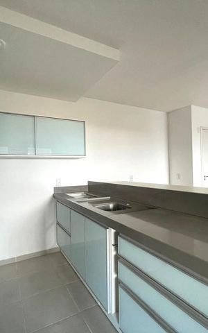 Apartamento à venda com 74m², 2 quartos e 1 vaga