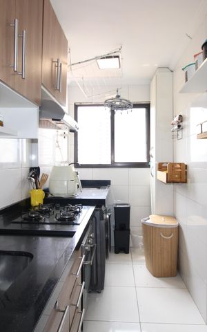 Apartamento à venda com 54m², 2 quartos e 1 vagaCozinha