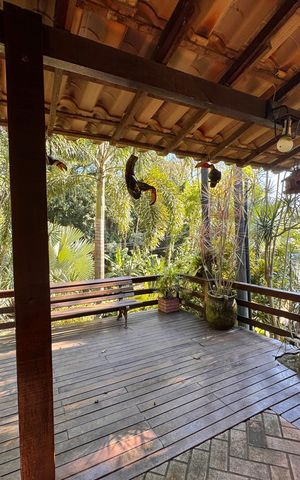 Casa de condomínio para alugar com 280m², 3 quartos e 2 vagasÁrea externa