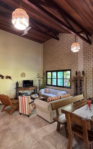 Casa de condomínio para alugar com 280m², 3 quartos e 2 vagasSala