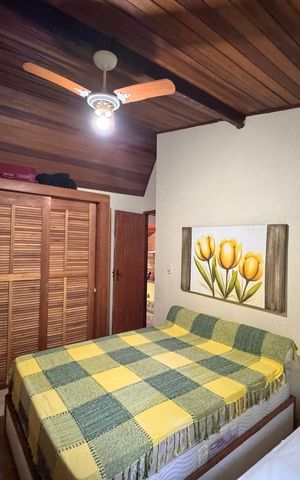 Casa de condomínio para alugar com 280m², 3 quartos e 2 vagasSala segundo andar