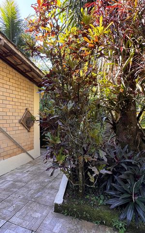 Casa de condomínio para alugar com 280m², 3 quartos e 2 vagasÁrea externa