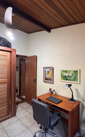 Casa de condomínio para alugar com 280m², 3 quartos e 2 vagasSuíte 2 - Banheiro