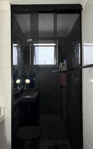 Apartamento à venda com 49m², 2 quartos e 1 vaga Apartamento à venda com 49m², 2 quartos e 1 vagaBanheiro