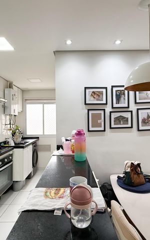 Apartamento à venda com 49m², 2 quartos e 1 vaga Apartamento à venda com 49m², 2 quartos e 1 vagaCozinha e Área de Serviço