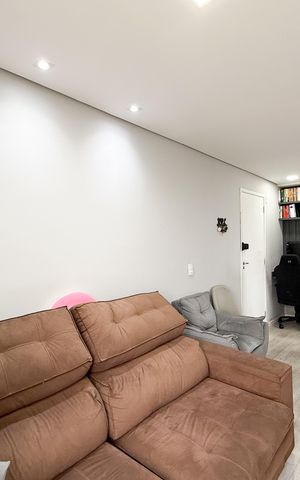 Apartamento à venda com 49m², 2 quartos e 1 vaga Apartamento à venda com 49m², 2 quartos e 1 vagaSala