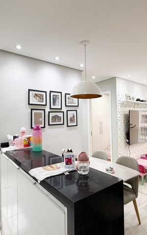 Apartamento à venda com 49m², 2 quartos e 1 vaga Apartamento à venda com 49m², 2 quartos e 1 vagaCozinha e Área de Serviço