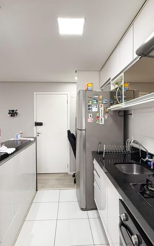 Apartamento à venda com 49m², 2 quartos e 1 vaga Apartamento à venda com 49m², 2 quartos e 1 vagaCozinha e Área de Serviço