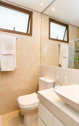 Apartamento à venda com 84m², 3 quartos e 2 vagas Apartamento à venda com 84m², 3 quartos e 2 vagasBanheiro Social