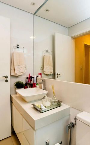 Apartamento à venda com 84m², 3 quartos e 2 vagas Apartamento à venda com 84m², 3 quartos e 2 vagasSuíte - Banheiro