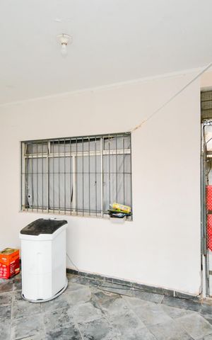 Casa à venda com 125m², 2 quartos e 2 vagasEdícula 