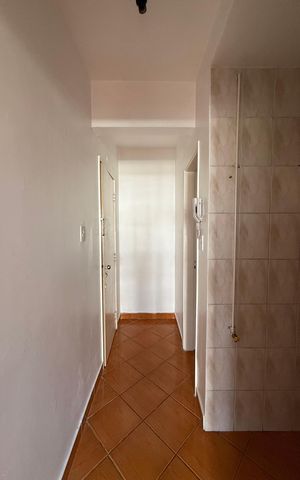 Studio para alugar com 27m², 1 quarto e sem vaga Studio para alugar com 27m², 1 quarto e sem vagaSala