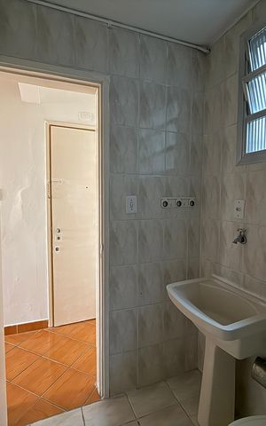 Studio para alugar com 27m², 1 quarto e sem vaga Studio para alugar com 27m², 1 quarto e sem vagaBanheiro