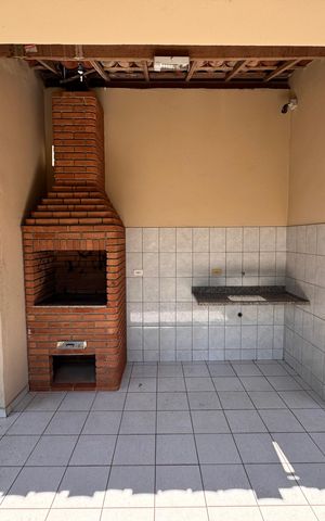 Apartamento para alugar com 50m², 2 quartos e 1 vaga Apartamento para alugar com 50m², 2 quartos e 1 vagaÁrea comum - Churrasqueira