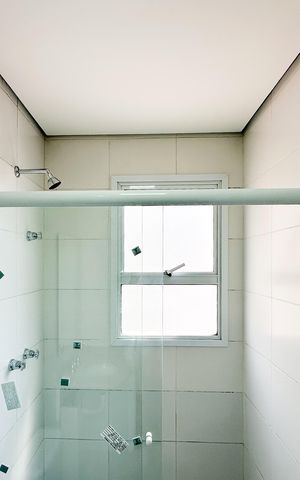 Apartamento para alugar com 69m², 2 quartos e 1 vaga Apartamento para alugar com 69m², 2 quartos e 1 vagaBanheiro da Suíte