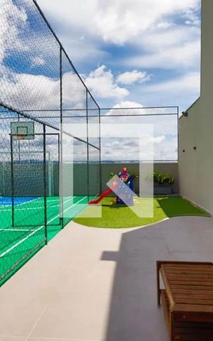 Apartamento para alugar com 27m², 1 quarto e sem vagaÁrea comum - Playground e quadra