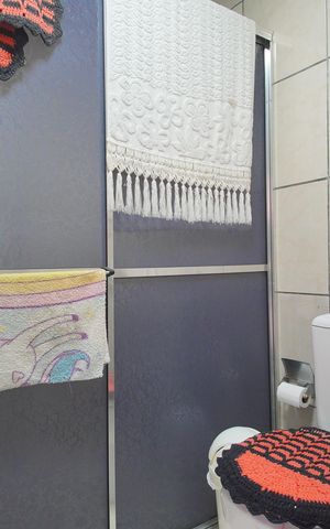 Casa à venda com 120m², 3 quartos e 3 vagasBanheiro 2