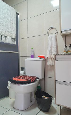 Casa à venda com 120m², 3 quartos e 3 vagasBanheiro 2