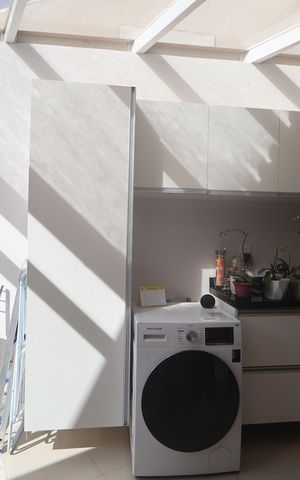Casa à venda com 177m², 2 quartos e 2 vagasLavanderia