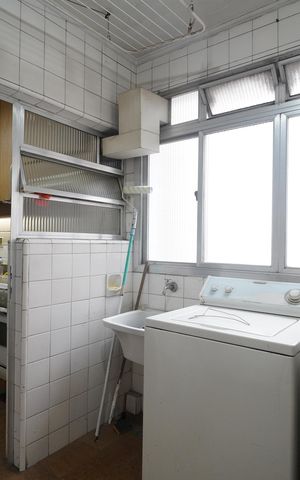 Apartamento à venda com 150m², 3 quartos e 1 vagaÁrea de Serviço