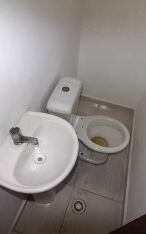 Casa de condomínio para alugar com 110m², 3 quartos e 2 vagas Casa de condomínio para alugar com 110m², 3 quartos e 2 vagasLavabo