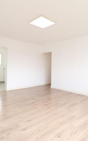 Apartamento para alugar com 102m², 3 quartos e 2 vagasSala