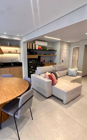 Apartamento à venda com 103m², 3 quartos e 2 vagas Apartamento à venda com 103m², 3 quartos e 2 vagasSala