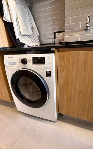 Apartamento à venda com 103m², 3 quartos e 2 vagas Apartamento à venda com 103m², 3 quartos e 2 vagasÁrea de Serviço