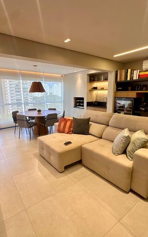 Apartamento à venda com 103m², 3 quartos e 2 vagas Apartamento à venda com 103m², 3 quartos e 2 vagasSala