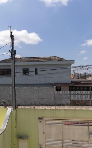 Casa para alugar com 80m², 2 quartos e 1 vaga Casa para alugar com 80m², 2 quartos e 1 vagaVista Sacada Suíte 2