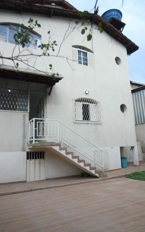 Casa à venda com 178m², 3 quartos e 2 vagasQuintal