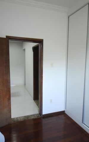 Casa à venda com 178m², 3 quartos e 2 vagasQuarto 1