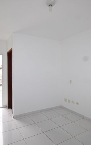 Casa para alugar com 100m², 2 quartos e 2 vagasQuarto 2 - Suíte