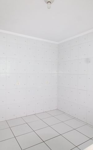Casa para alugar com 100m², 2 quartos e 2 vagasCozinha